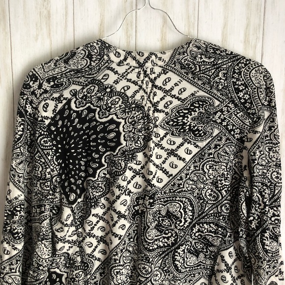 anthropologie tiny Black Floral Paisley Lacona Top - Picture 8 of 8